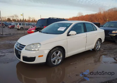 2008 Volkswagen Jetta Se из США, поврежденный, VIN 3VWRM71K88M160833